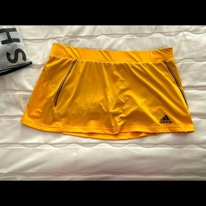 Yellow golf/tennis skort